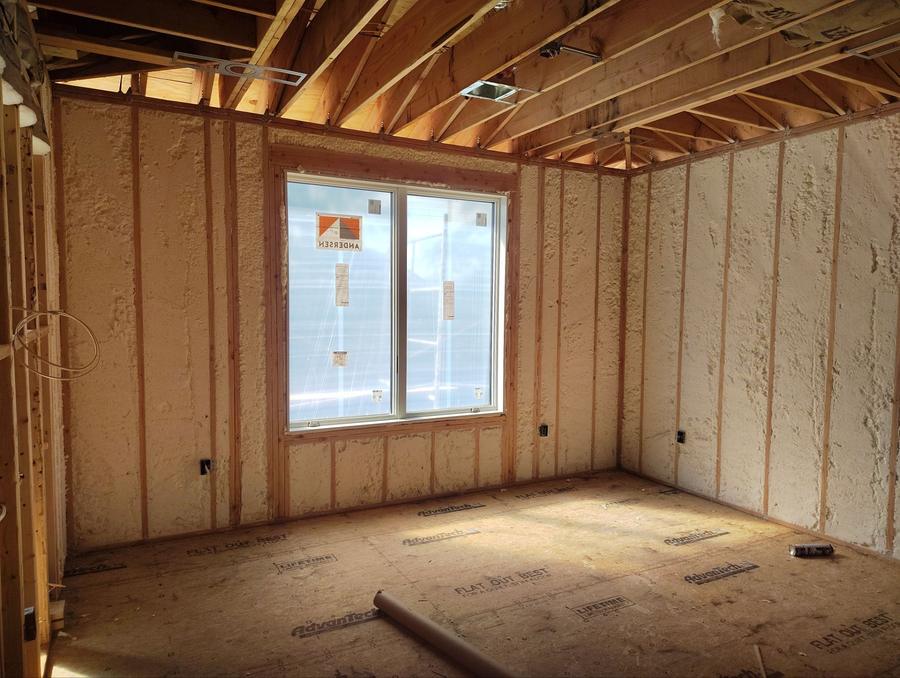 Bedroom with spray foam in every exterior wall bay, Closter, NJ